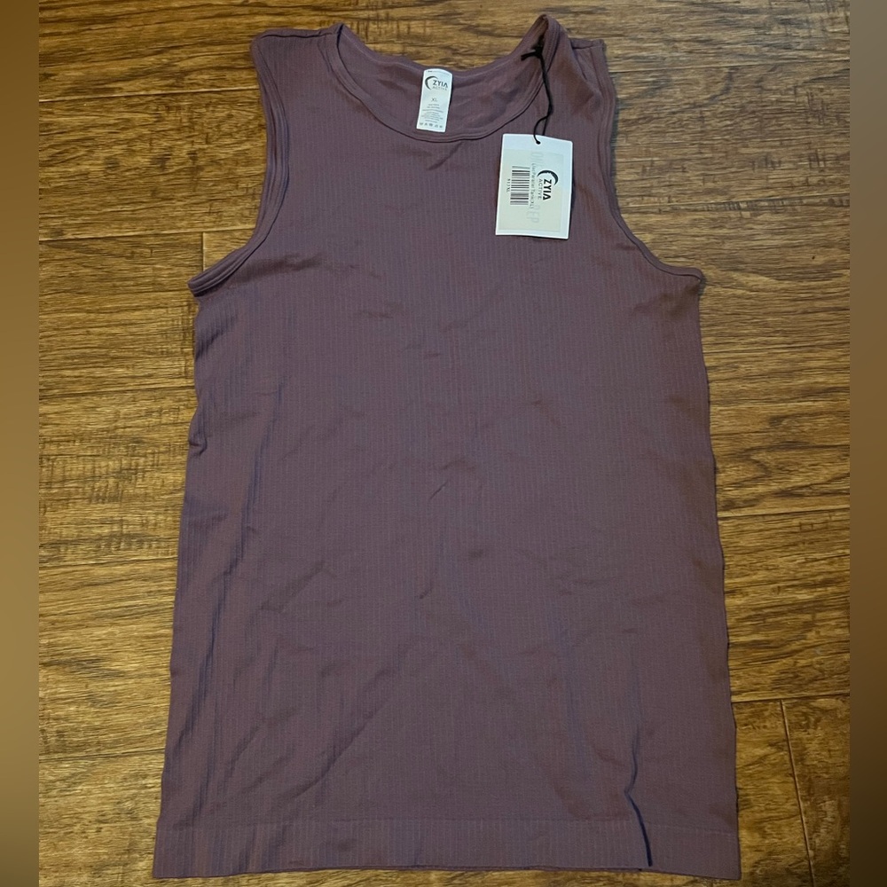 ZYIA Active Lilac Ribbed Tank Top (brand new)